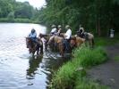 Koně jsme napojili v komárovském rybníku Dráteník. [nové okno]